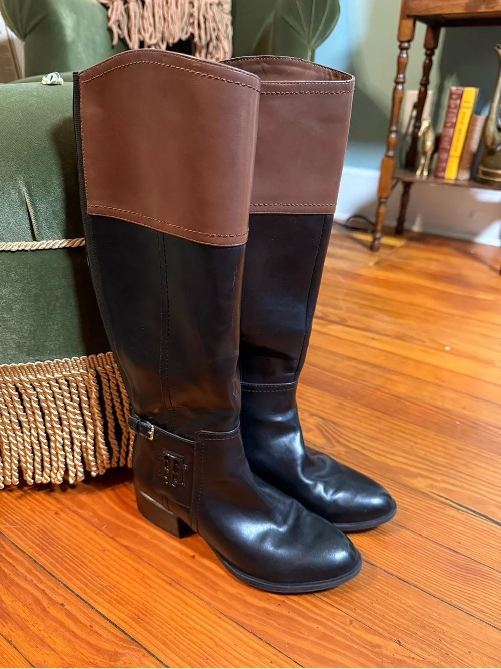Tommy Hilfiger Women’s Knee High Riding Boots Black Brown Two Tone Size 6M